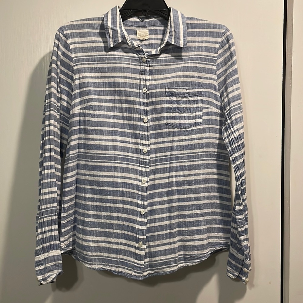 J Crew Linen/Chambray Button Down